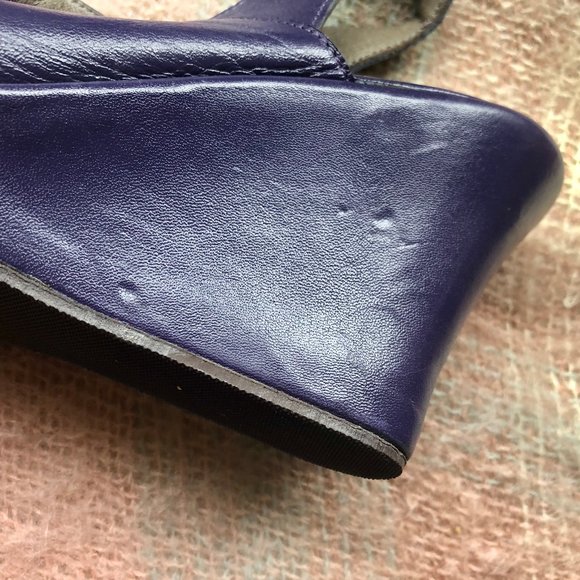 Vol de Nuit by Emile Thoard Cut-Out Peep-Toe Wedge - Picture 5 of 11